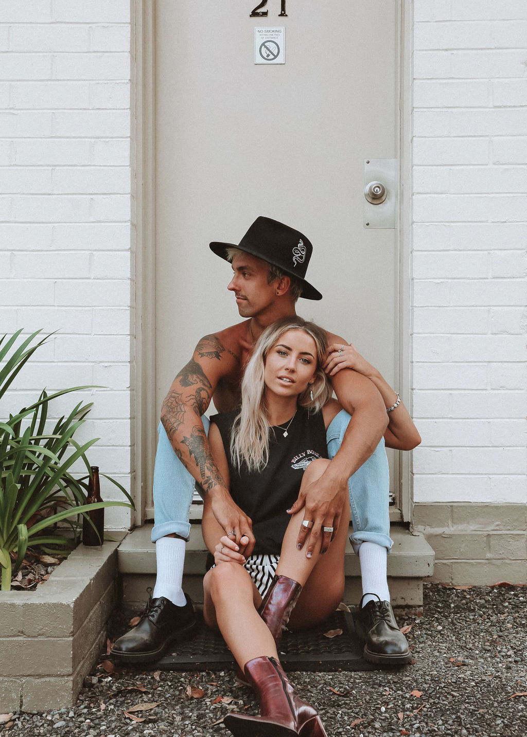 The Snake Fedora - Distressed Black