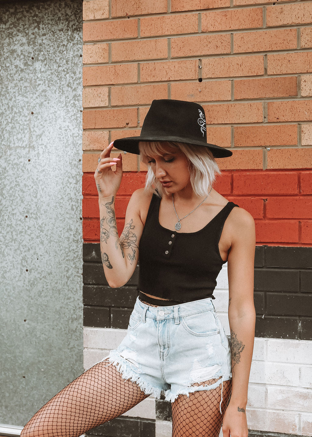 The Snake Fedora - Distressed Black