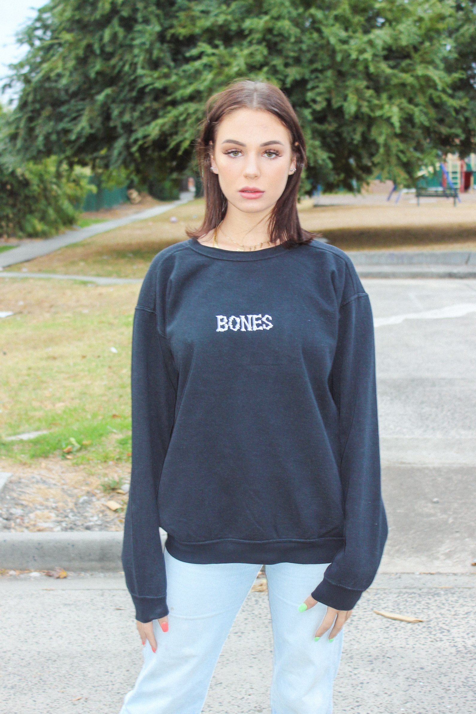 Bones Club Crew Sweater - Black